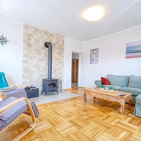 Lounika Appartamento Wronowo