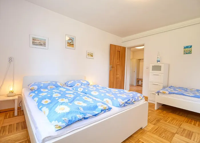 Lounika Apartamento *