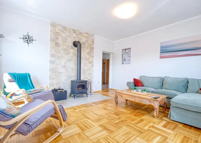 Lounika Apartamento Wronowo